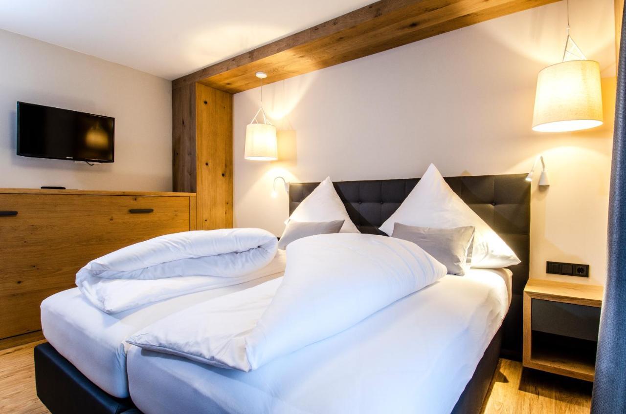 Hotel Garni Funtana Ишгль Экстерьер фото